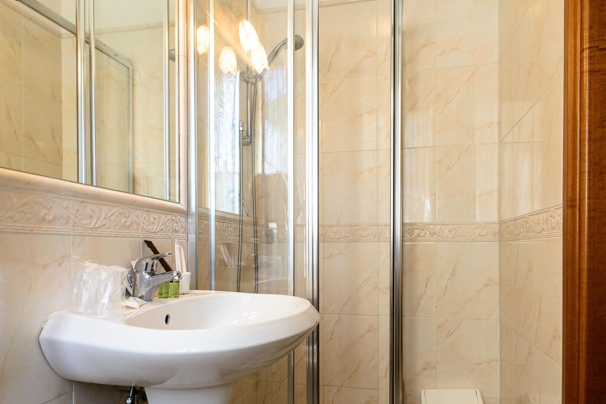 Hotel Villa Adriana Βιαρέτζιο Εξωτερικό φωτογραφία